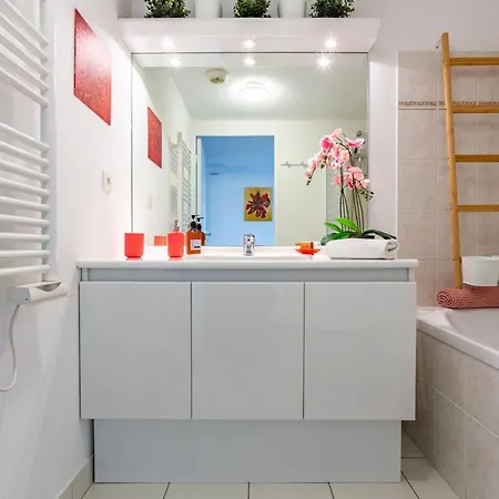 Apartment Melchior - Beau T2 Avec Terrasse Au Coeur D'euromediterranee Marseilles